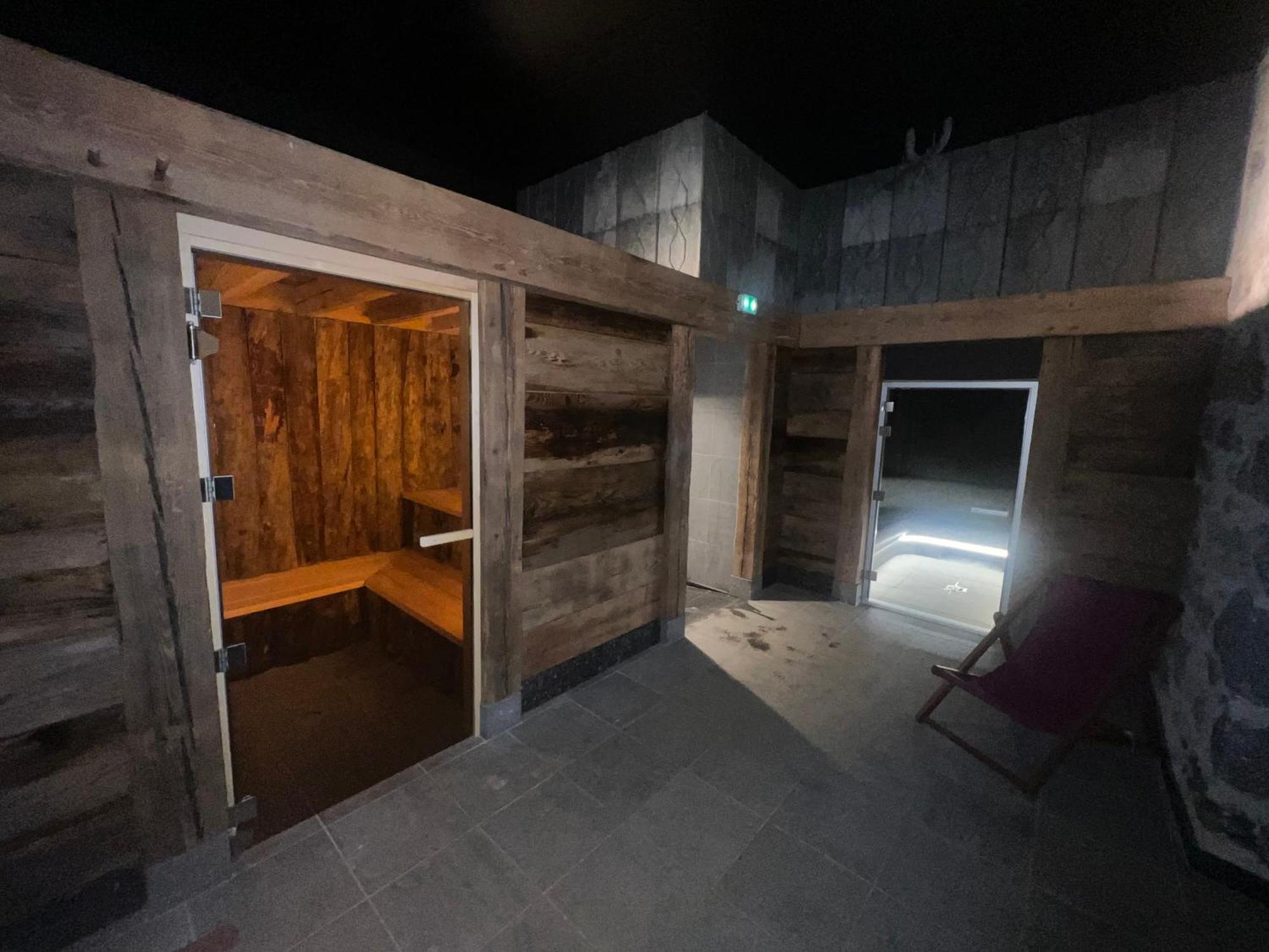 Roche Des Ducs Avec Piscine Toute L'annee, Spa, Sauna, Hammam *