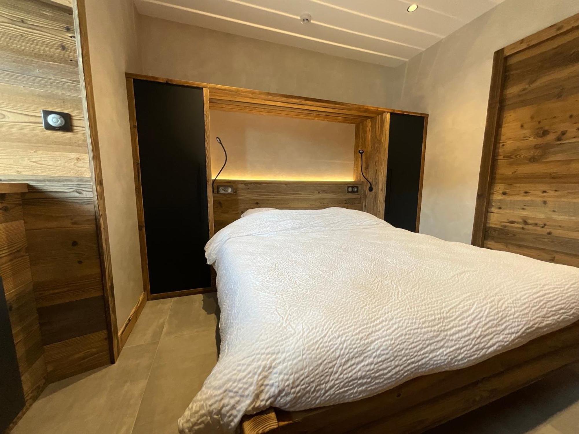 Aparthotel Roche Des Ducs Avec Piscine Toute L'annee, Spa, Sauna, Hammam