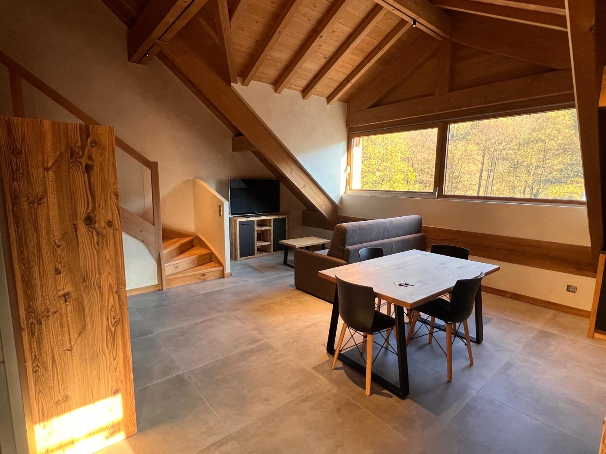 Roche Des Ducs Avec Piscine Toute L'annee, Spa, Sauna, Hammam